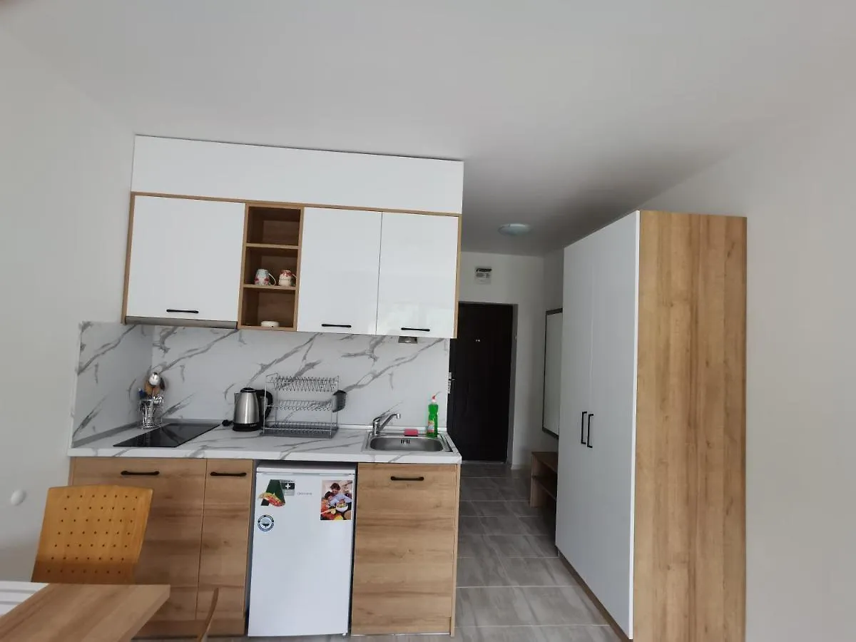 Lily Beach Resort Созополь 3*,