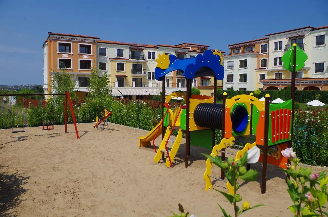Lily Beach Resort Sozopol Hotel